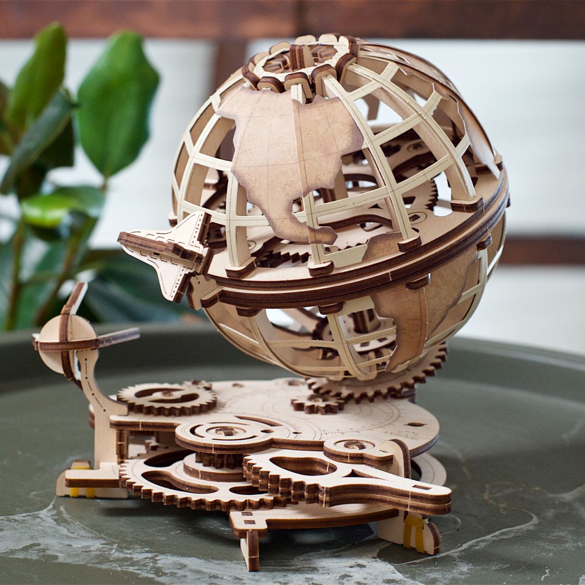 Mechanical Globe: Spin Your World, One Orbit at a Time