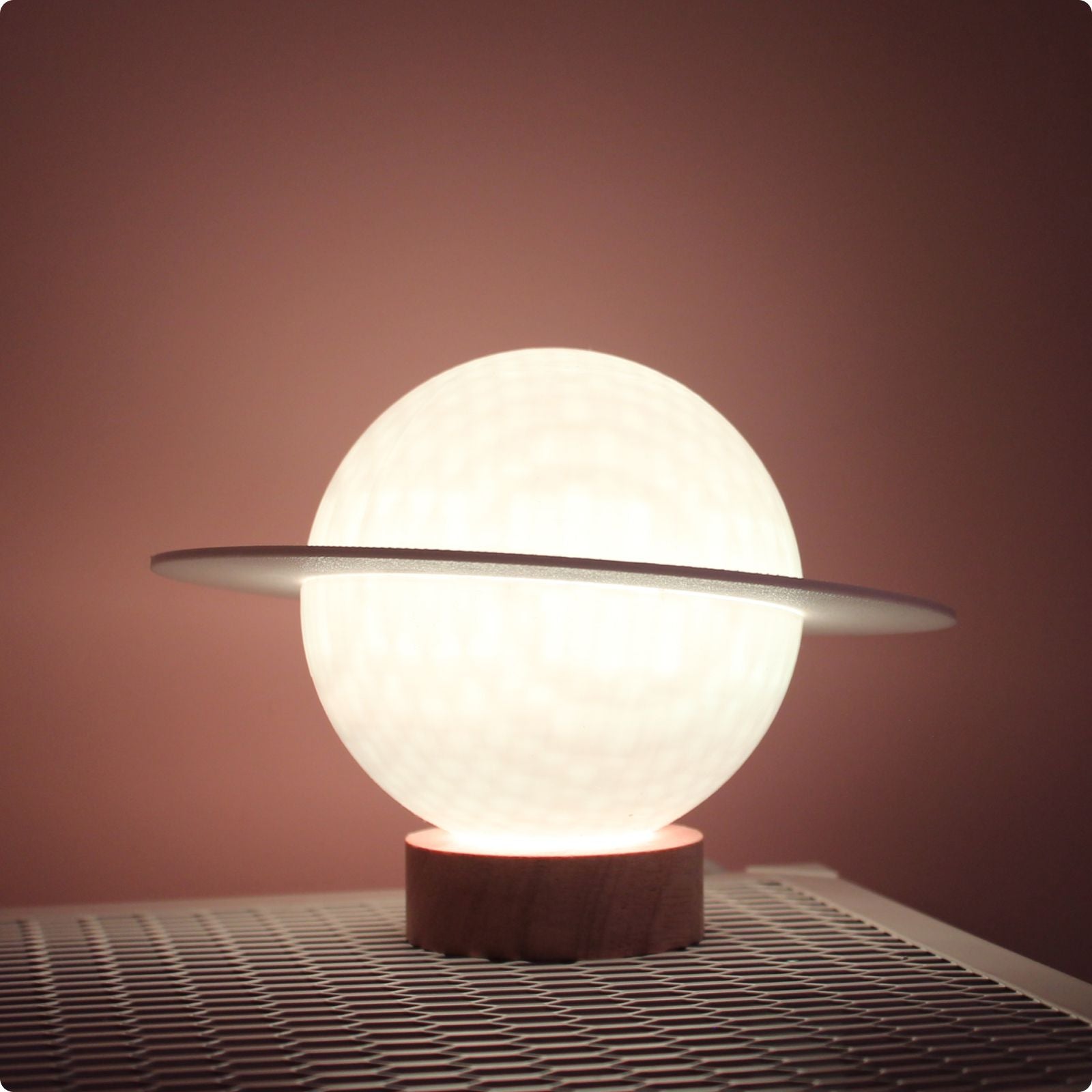 Saturn Lamp: Bring the Rings Home